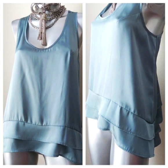 Apostrophe Fluid Sleeveless Relaxed Tiered Ruffled Hemline Tunic Top - Picture 5 of 8